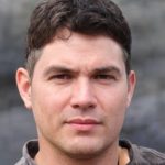 Tom photo